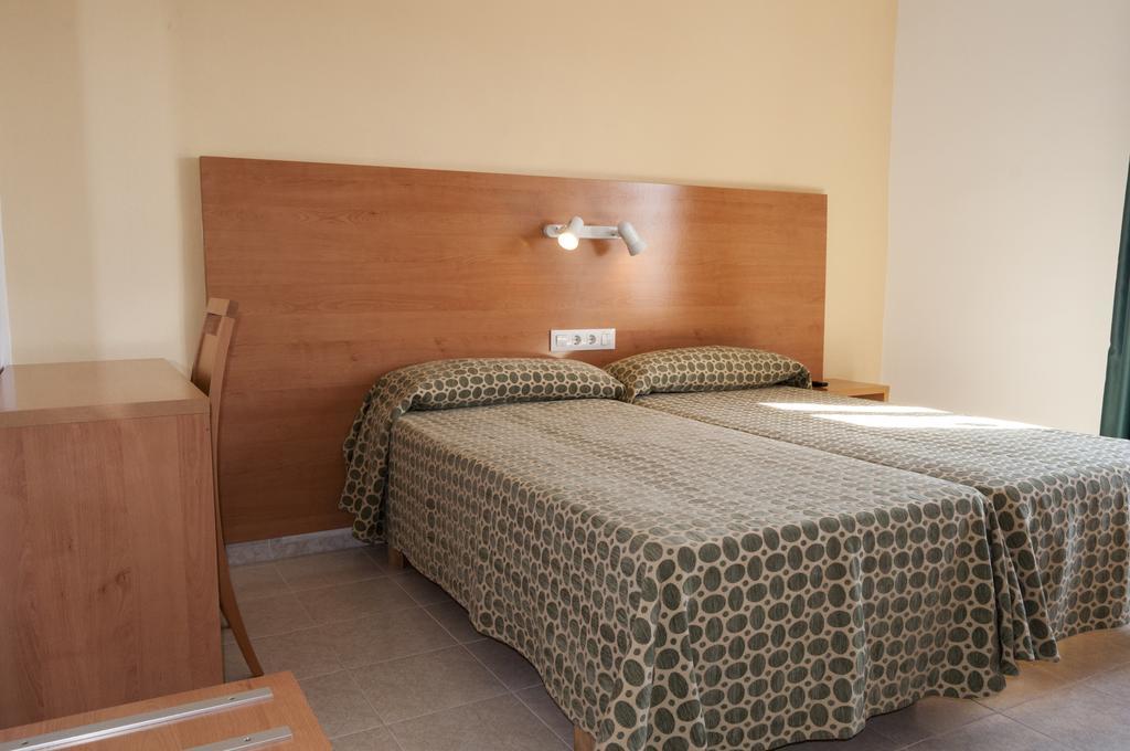 Hotel Madrid Ciutadella  Eksteriør billede